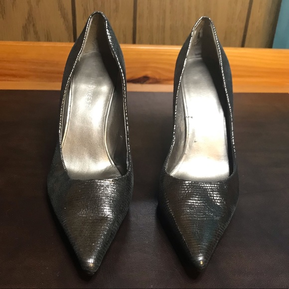 Nine West heels - Picture 2 of 8